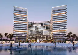 Shoreline in Al Marjan Island: landscaped gardens — image 10