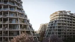 Sakura Gardens في وادي الصفا 2: واجهات زجاجية واسعة — صورة 3