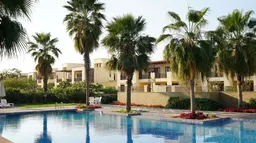 Bermuda Villas في ميناء العرب: حدائق منسّقة — صورة 8