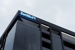 Zenith J1 in JVC: landscaped gardens — image 2