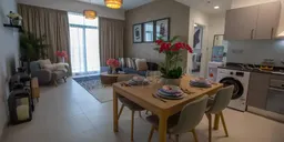 Candace Acacia في الفرجان: ميزات المنزل الذكي — صورة 12