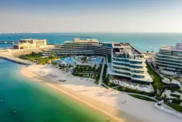 W Residences Dubai في نخلة جميرا: حدائق منسّقة — صورة 3