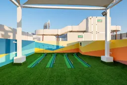izzzi.life Mint in JVC: outdoor cinema — image 12