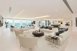 W Residences Dubai في نخلة جميرا: حدائق منسّقة — صورة 12