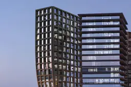 Bearau Lamar Commercial Tower — image 2