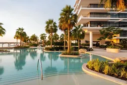 Serenia District East in Jumeirah Islands: sports courts — image 7