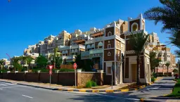 Balqis Residence in Palm Jumeirah: concierge service — image 6
