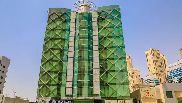 خيارات العقارات منخفضة الارتفاع في دبي مارينا — صورة 3