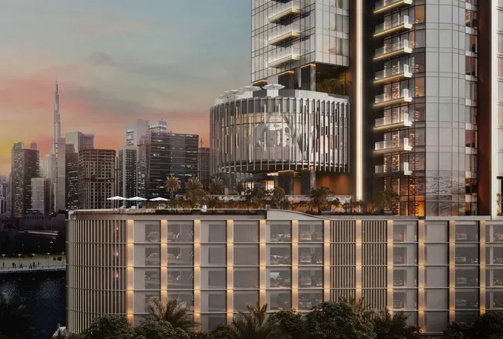 One River Point in Business Bay: landscaped gardens — image 3
