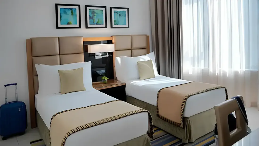 Capital Bay in Business Bay: natural finishes — image 6