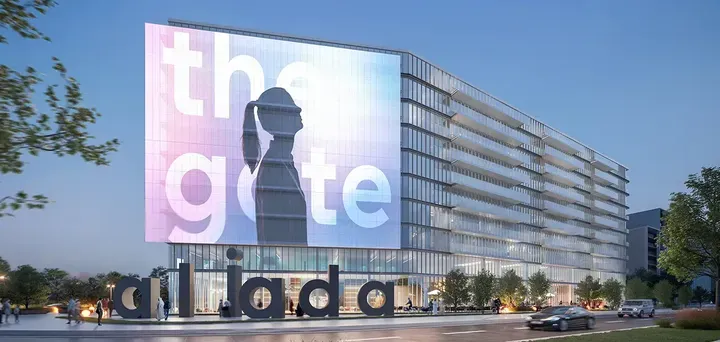 The Gate 4 in Muwaileh Commercial: expansive glazing — image 2