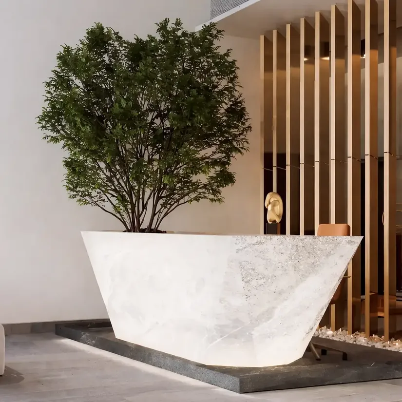 Divine Residencia in Dubai Studio City: landscaped gardens — image 5