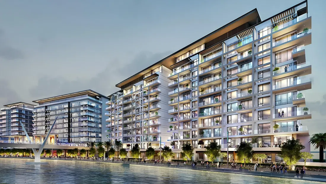 Canal Front Residences 9 in Safa Park: landscaped gardens — image 6
