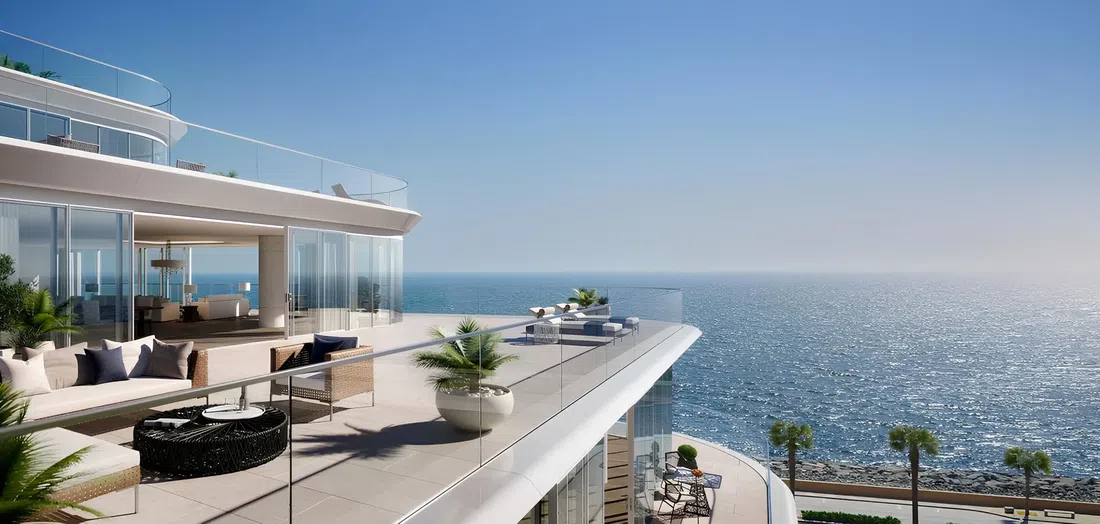 W Residences Dubai in Palm Jumeirah: landscaped gardens — image 4