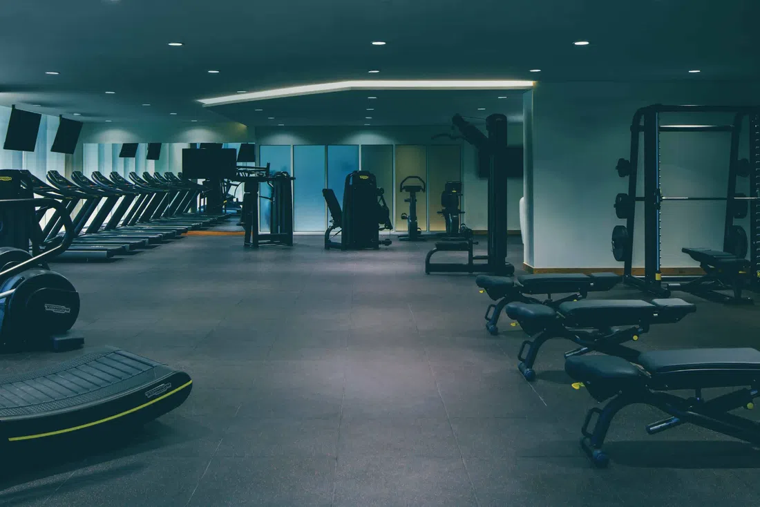 Avani Palm View Dubai Hotel & Suites في مدينة دبي للإعلام: خدمة كونسيرج — صورة 7
