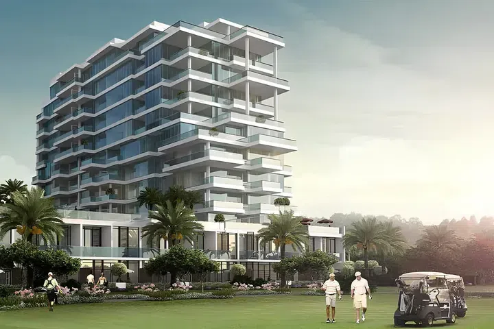 Golf Promenade in Damac Hills: outdoor cinema — image 2