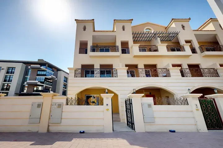 عقارات في Iris Park — صورة 3