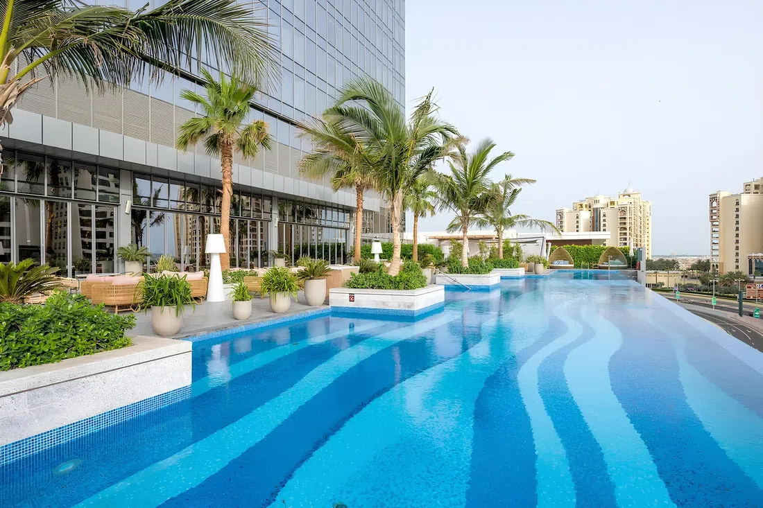 The Palm Tower in Palm Jumeirah: concierge service — image 9
