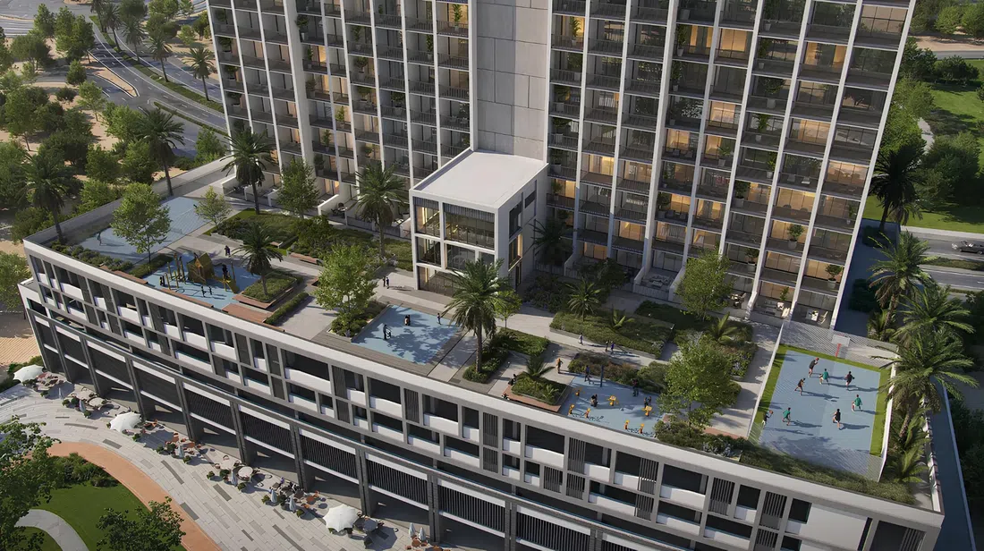 11 Park Hills in Dubai Science Park: sports courts — image 10