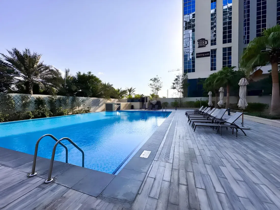 Vezul Residence in Business Bay: concierge service — image 9