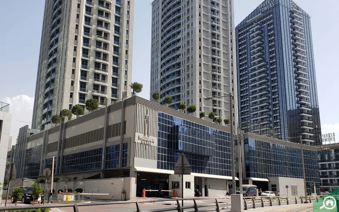 Marina Wharf in Jumeirah Beach Residence: concierge service — project photograph 1