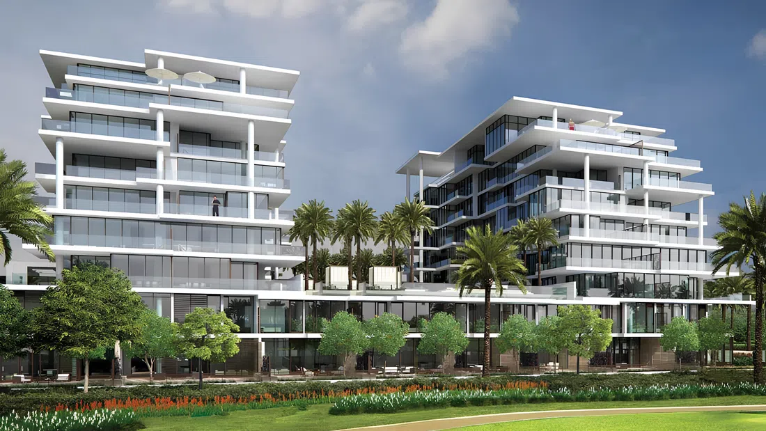 Golf Terrace in Damac Hills: expansive glazing — image 2