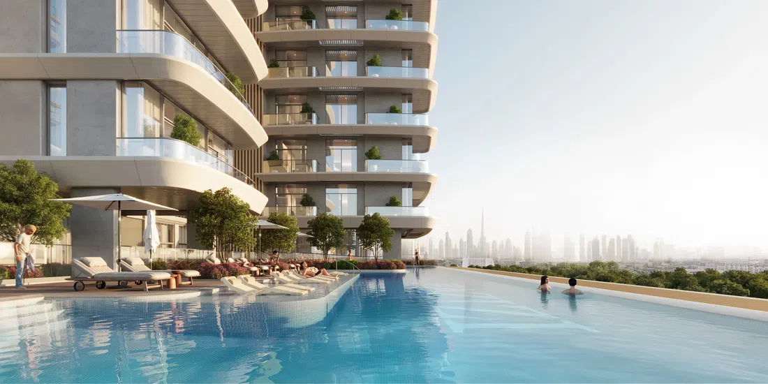 Azizi Leily in Al Jaddaf: expansive glazing — image 5