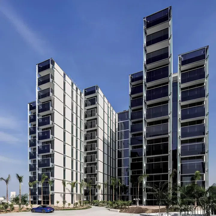 Muraba Dia in Palm Jumeirah: landscaped gardens — project photograph 1