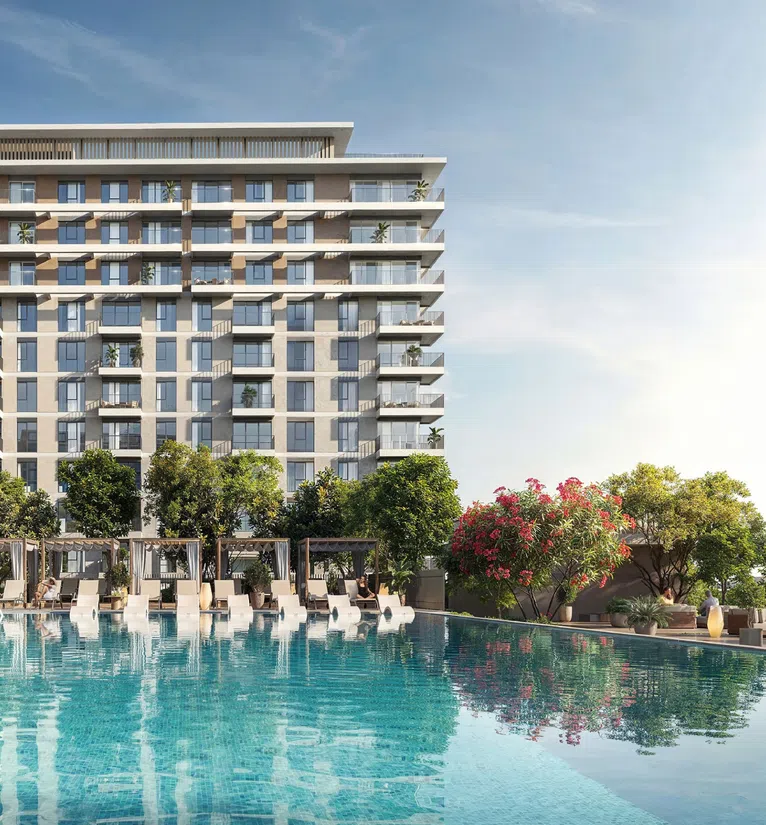 Golf Point in Emaar South: sports courts — image 4
