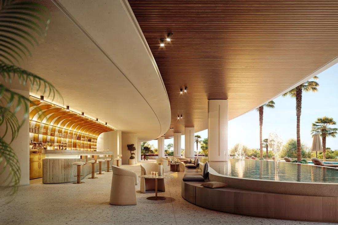 Lia in Dubai Islands: expansive glazing — image 5