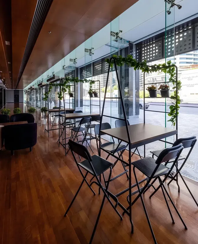 Business Bay'deki Tamani Arts Offices: ortak çalışma alanları — 5. fotoğraf
