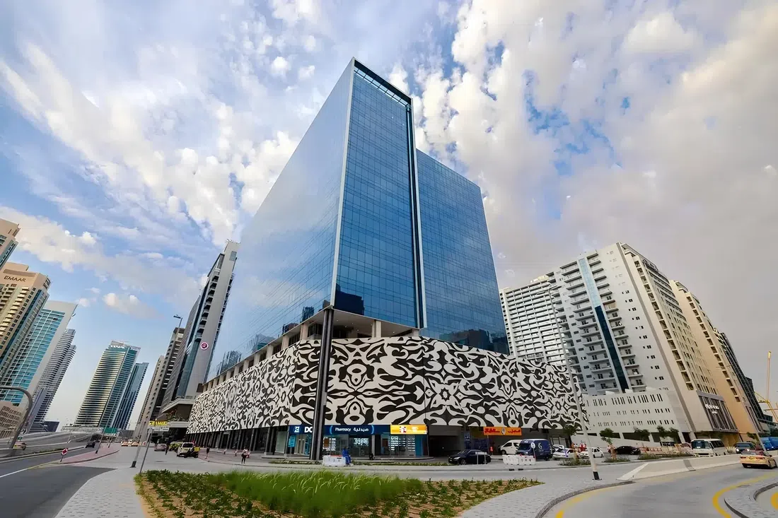 Business Bay'deki Tamani Arts Offices: ortak çalışma alanları — 9. fotoğraf