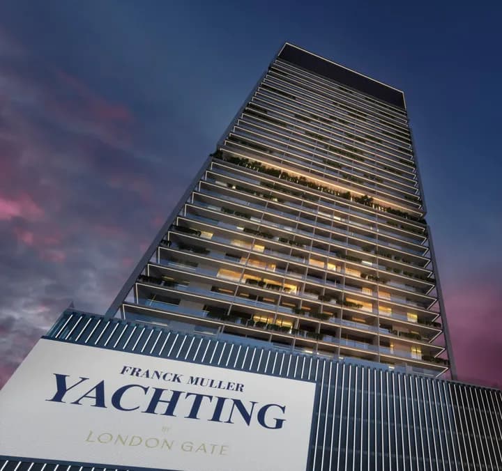 OCTA PROPERTIES "Franck Muller Yachting"